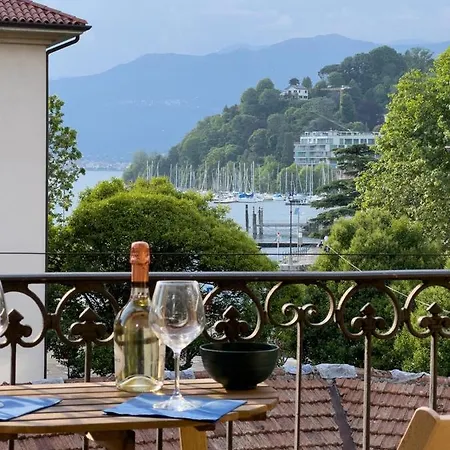 La Casa Sul Porto Lejlighed Laveno-Mombello