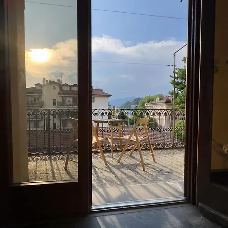 La Casa Sul Porto * Laveno-Mombello