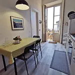 La Casa Sul Porto דירה *