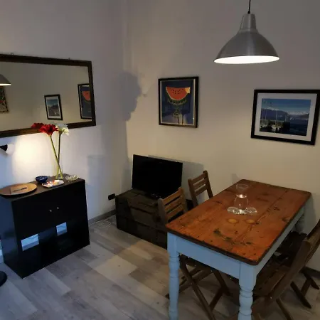 Lägenhet La Casa Sul Porto *
