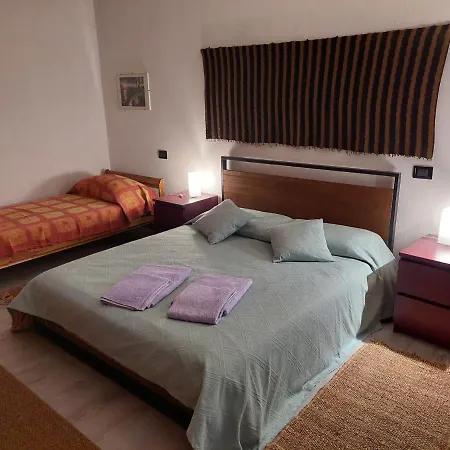 La Casa Sul Porto شقة لافينو-مومبيلو