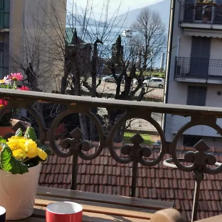 Appartement La Casa Sul Porto Laveno-Mombello
